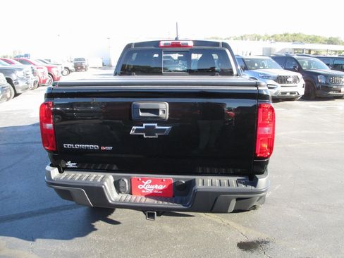 Used 2019 Chevrolet Colorado ZR2 image 5