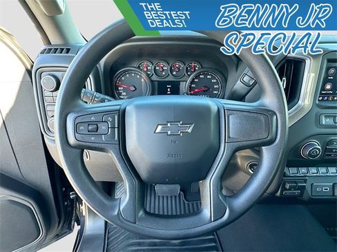 Used 2024 Chevrolet Silverado 1500 Custom Trail Boss w/ LPO, Dark Essentials Package image 11