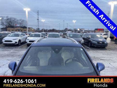 Used 2017 Volkswagen Touareg Wolfsburg Edition image 11