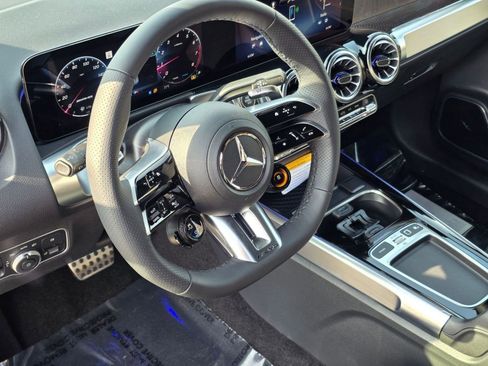 New 2026 Mercedes-Benz GLB 35 AMG 4MATIC image 4