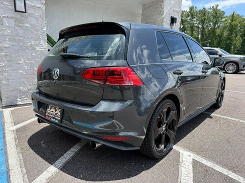 Used 2015 Volkswagen Golf 4-Door FWD image 17