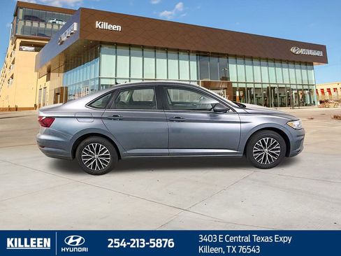 Used 2021 Volkswagen Jetta S image 9