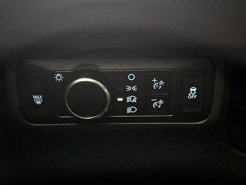 Used 2025 Ford Mustang Mach-E Select w/ Comfort Package Lite image 23