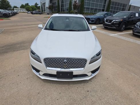 Used 2019 Lincoln MKZ Reserve FWD image 7