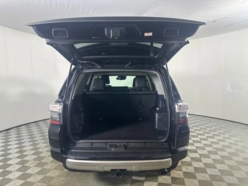 Used 2024 Toyota 4Runner TRD Off-Road Premium w/ Off Road Premium Plus Package AWD/4WD image 9
