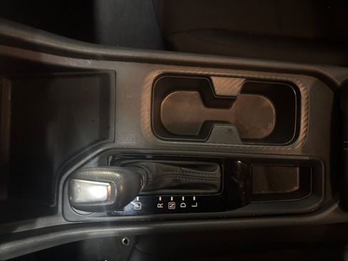 Used 2025 Nissan Sentra S image 39