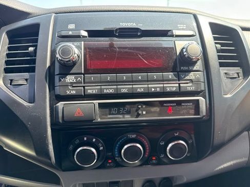 Used 2012 Toyota Tacoma PreRunner w/ Convenience Pkg RWD image 30