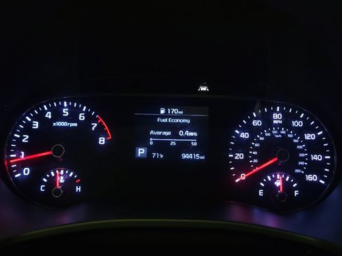 Used 2021 Kia Soul GT-Line FWD image 23
