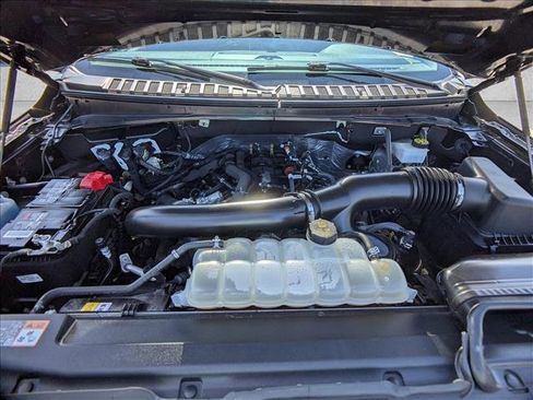 Used 2024 Ford Expedition Limited AWD/4WD image 24