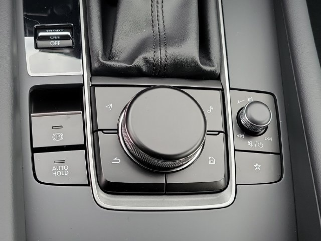 New 2026 MAZDA MAZDA3 s FWD image 17