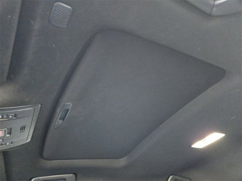 Used 2019 Lexus UX 200 F Sport image 26