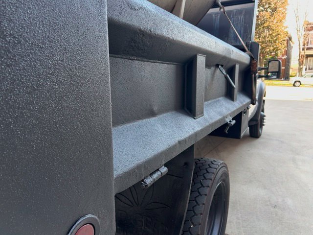 Used 2016 Ford F550 4x4 Regular Cab Super Duty image 12