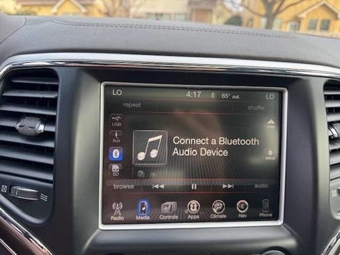 Used 2015 Jeep Grand Cherokee Overland AWD/4WD image 63