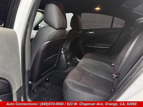 Used 2011 Dodge Charger SE image 9