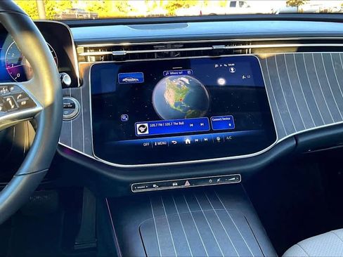 Certified 2025 Mercedes-Benz E 350 4MATIC Sedan image 29