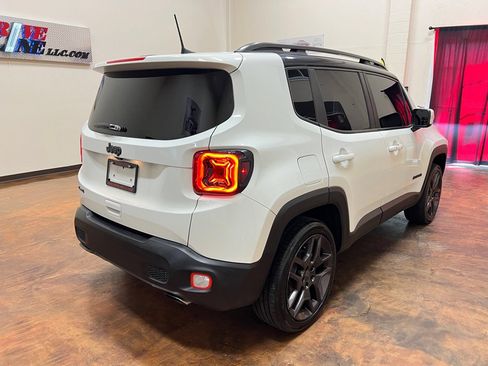 Used 2020 Jeep Renegade Altitude image 9