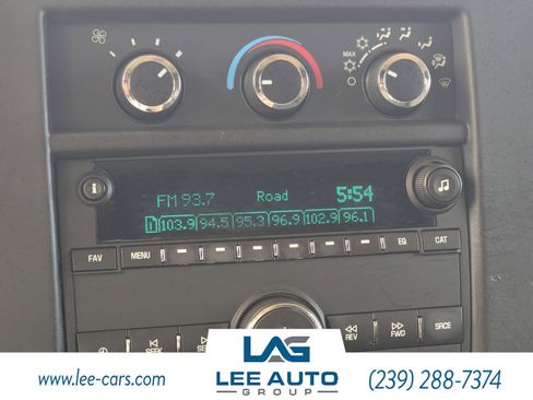Used 2015 Chevrolet Express 2500 image 17