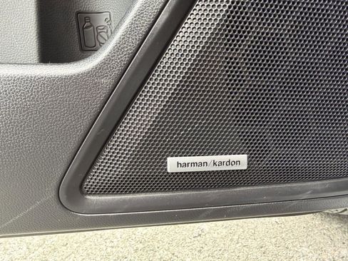 Certified 2025 Subaru Legacy Limited image 16