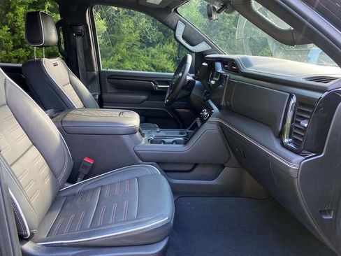 Used 2024 GMC Sierra 2500 AT4X w/ AT4X AEV Edition AWD/4WD image 34
