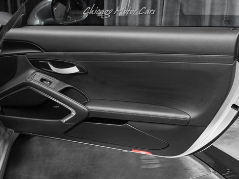 Used 2019 Porsche 911 Carrera T RWD image 33