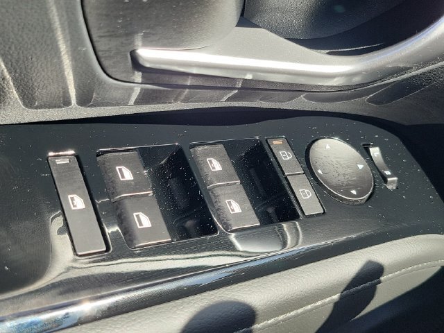 New 2026 Hyundai Tucson Limited AWD/4WD image 18