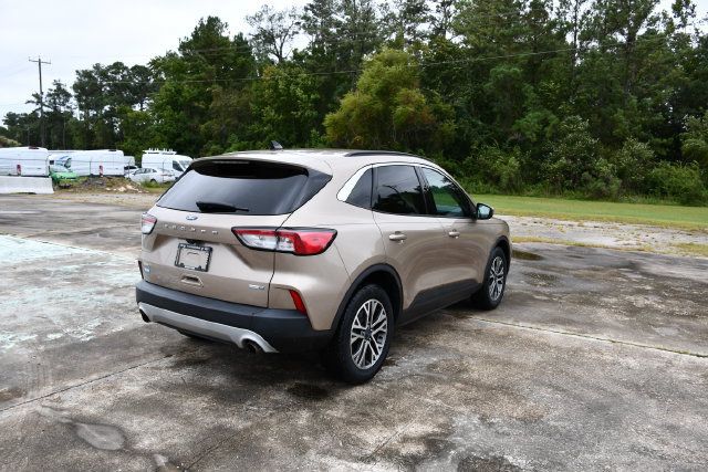 Used 2020 Ford Escape SEL AWD/4WD image 3