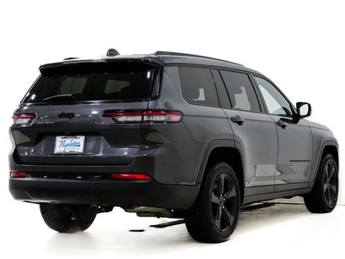 Used 2023 Jeep Grand Cherokee L Laredo image 6