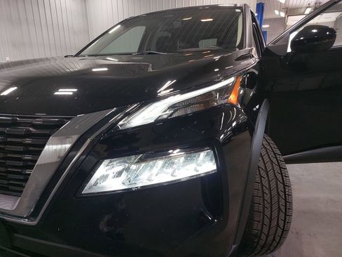 Certified 2023 Nissan Rogue SV AWD/4WD image 30
