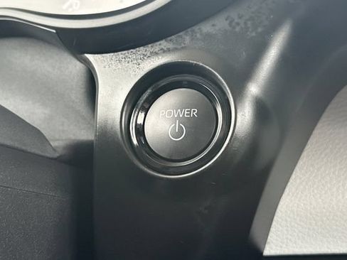 Certified 2026 Toyota Sienna XLE FWD image 28