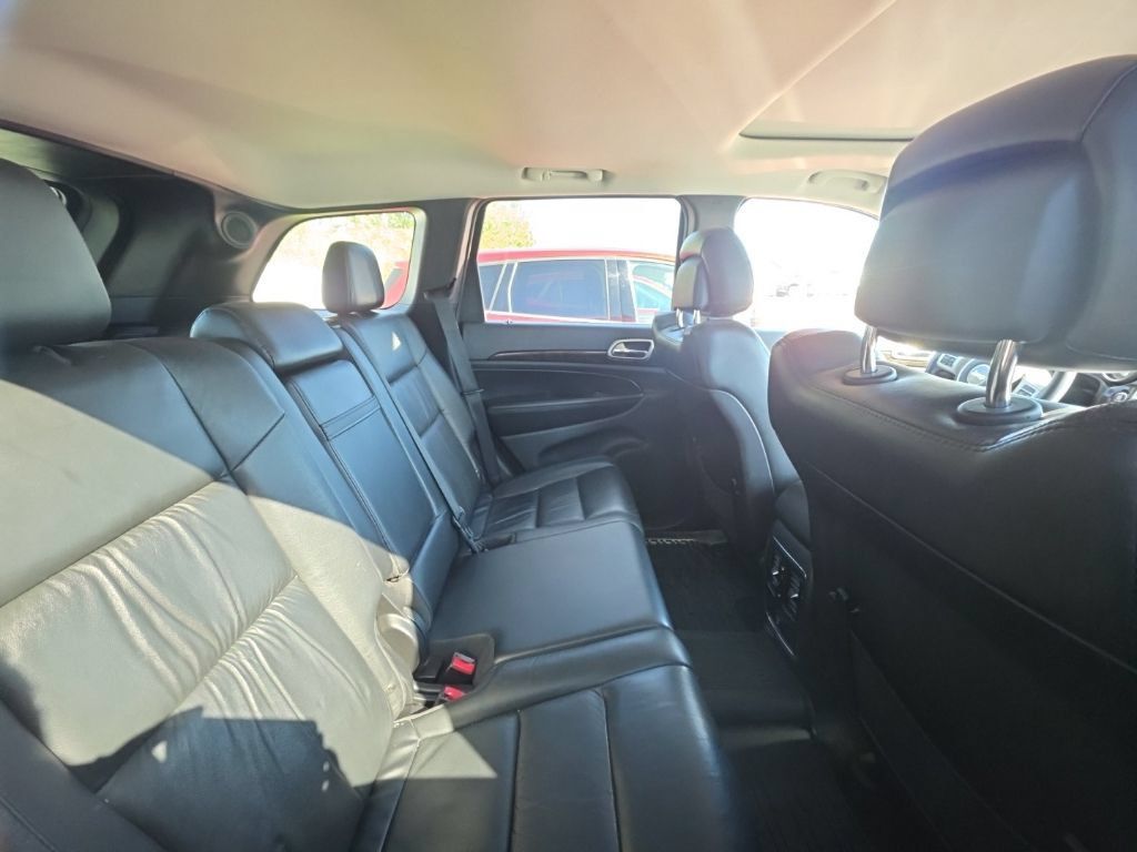 Used 2013 Jeep Grand Cherokee Altitude AWD/4WD image 5