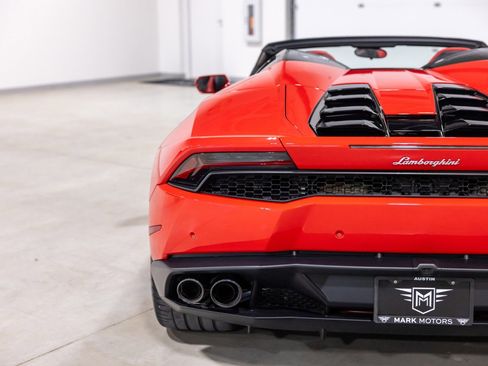 Used 2017 Lamborghini Huracan LP 610-4 image 15