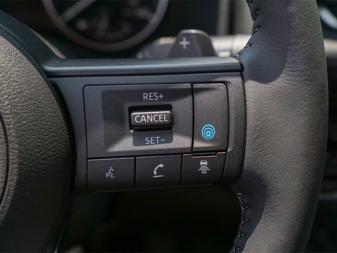 New 2024 Nissan Rogue SV w/ SV Premium Package image 17