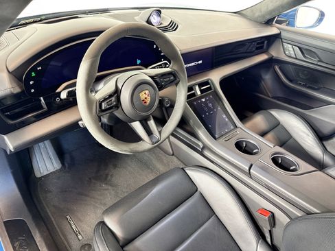 Used 2024 Porsche Taycan GTS image 4