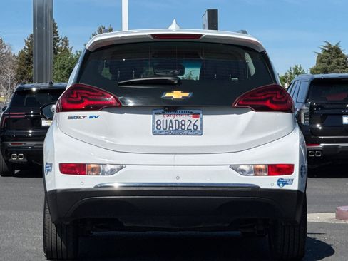 Used 2020 Chevrolet Bolt Premier w/ Infotainment Package image 6