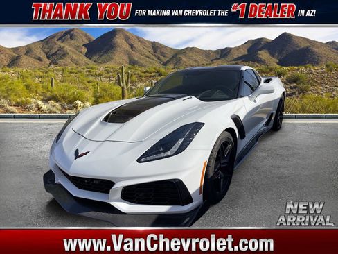 Used 2019 Chevrolet Corvette ZR1 RWD image 1