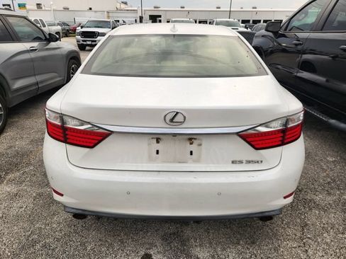 Used 2015 Lexus ES 350 w/ Premium Package FWD image 5