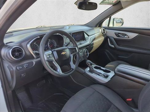 Used 2021 Chevrolet Blazer LT FWD image 11