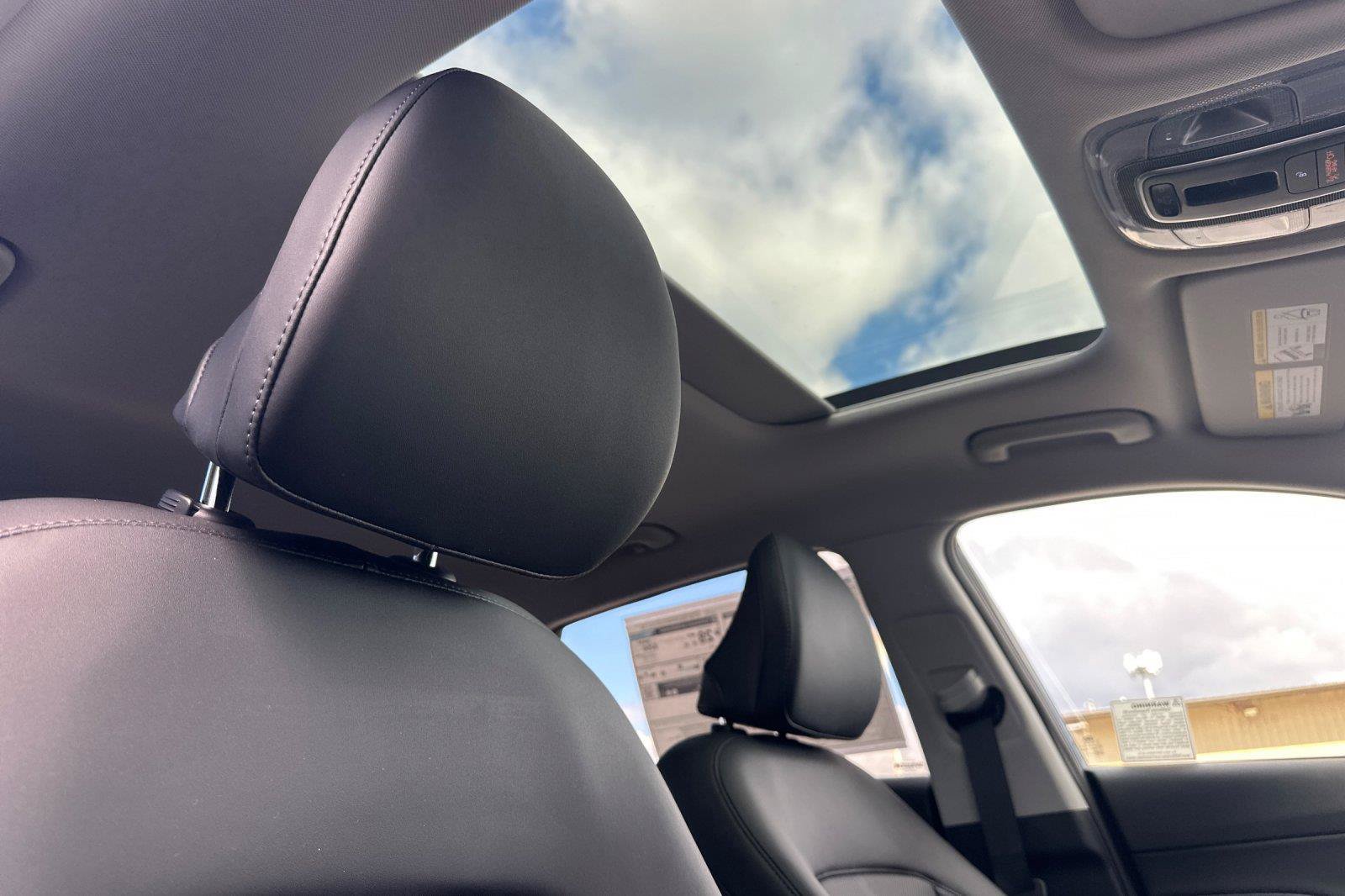 New 2027 Hyundai Kona Limited FWD image 16