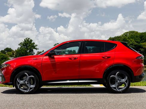 New 2026 Alfa Romeo Tonale w/ Active Assist Package AWD/4WD image 6