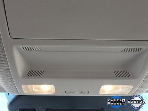 Certified 2021 Ford Escape SE image 21