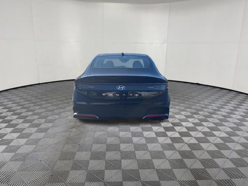 Used 2026 Hyundai Sonata SE FWD image 6