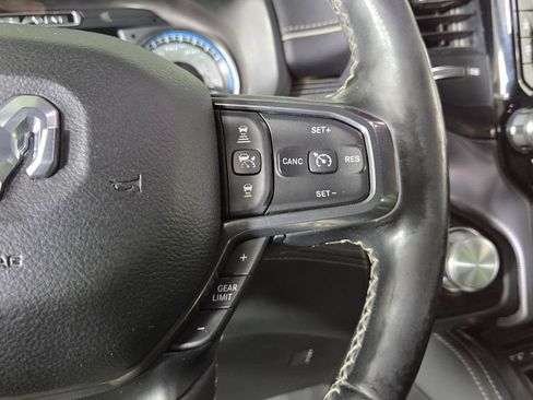 Used 2019 RAM 1500 Limited w/ Advanced Safety Group AWD/4WD image 17
