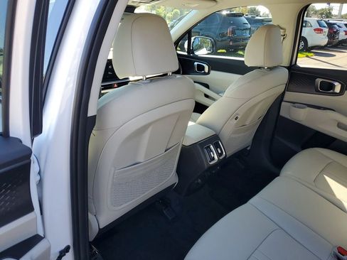 New 2026 Kia Sorento S image 16