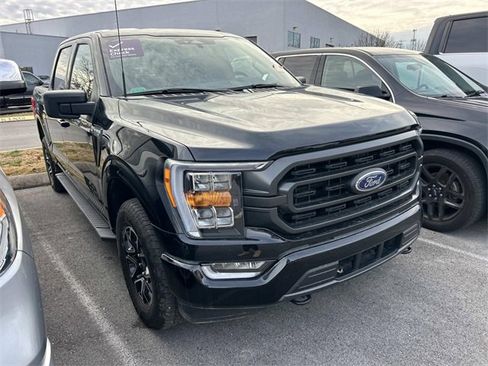 Used 2022 Ford F150 XLT w/ Equipment Group 302A High image 3