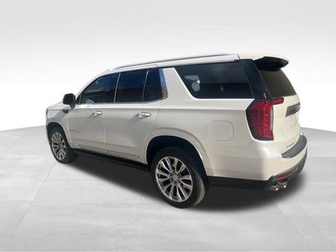 Used 2024 GMC Yukon Denali AWD/4WD image 7
