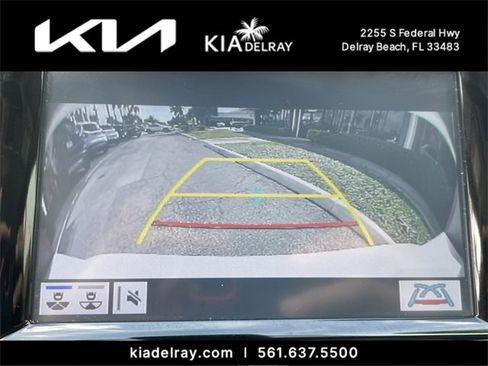 Used 2020 Toyota Camry SE w/ Convenience Package image 20