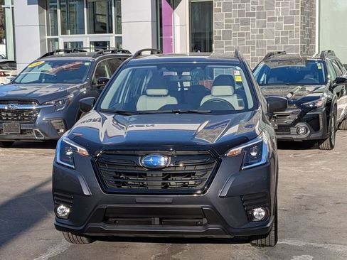 Used 2022 Subaru Forester image 7