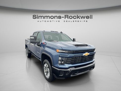 New 2026 Chevrolet Silverado 2500 Custom w/ Custom Convenience Package image 11