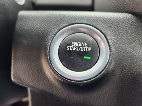 Used 2019 GMC Terrain SLE image 21