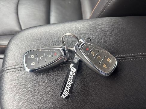 Used 2019 Chevrolet Equinox Premier image 35